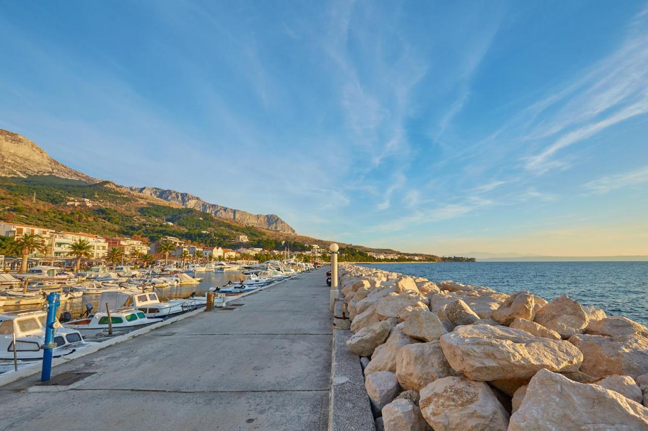 Apartments Zelic Тучепи Екстер'єр фото