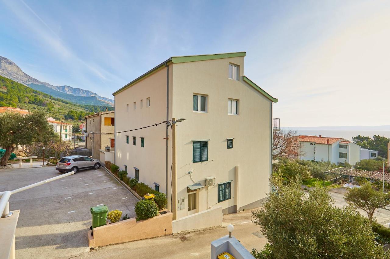 Apartments Zelic Тучепи Екстер'єр фото