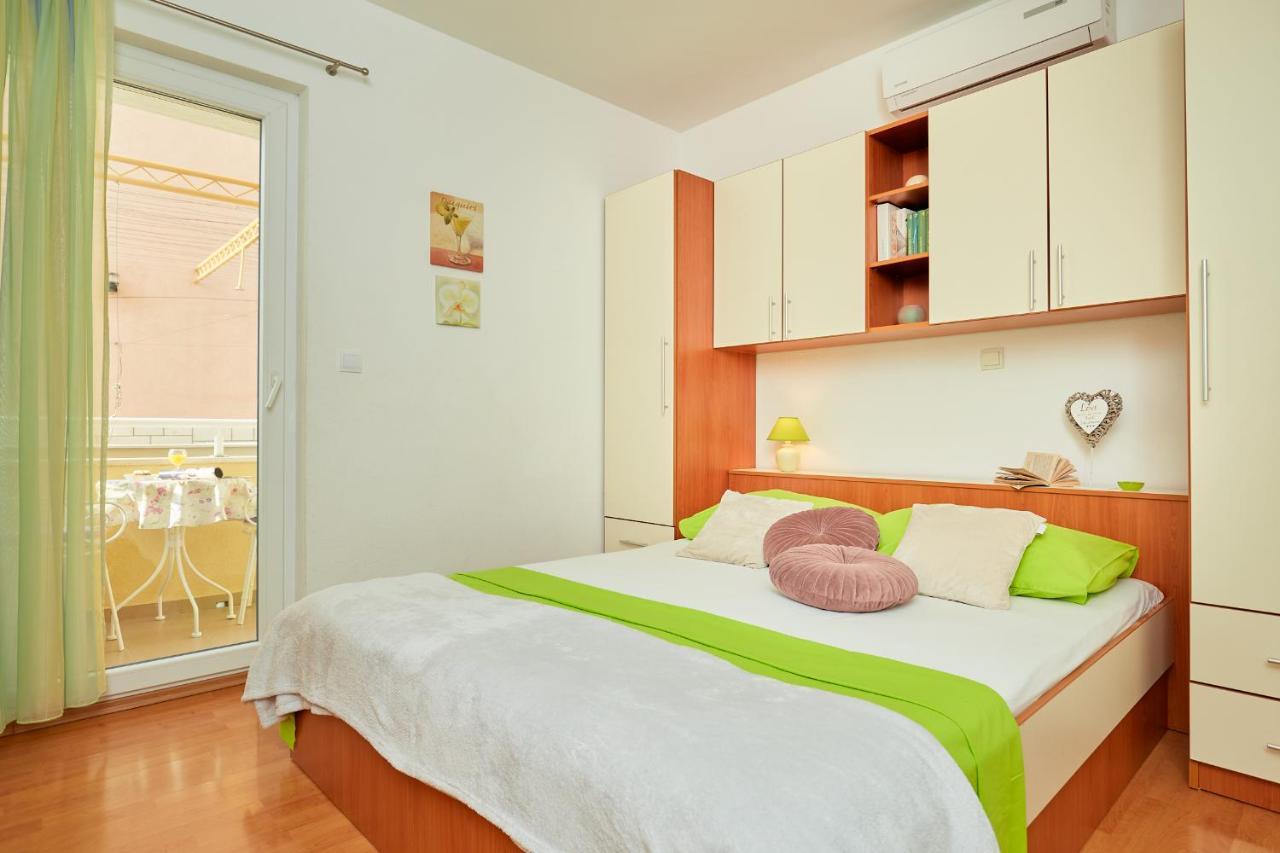 Apartments Zelic Тучепи Екстер'єр фото